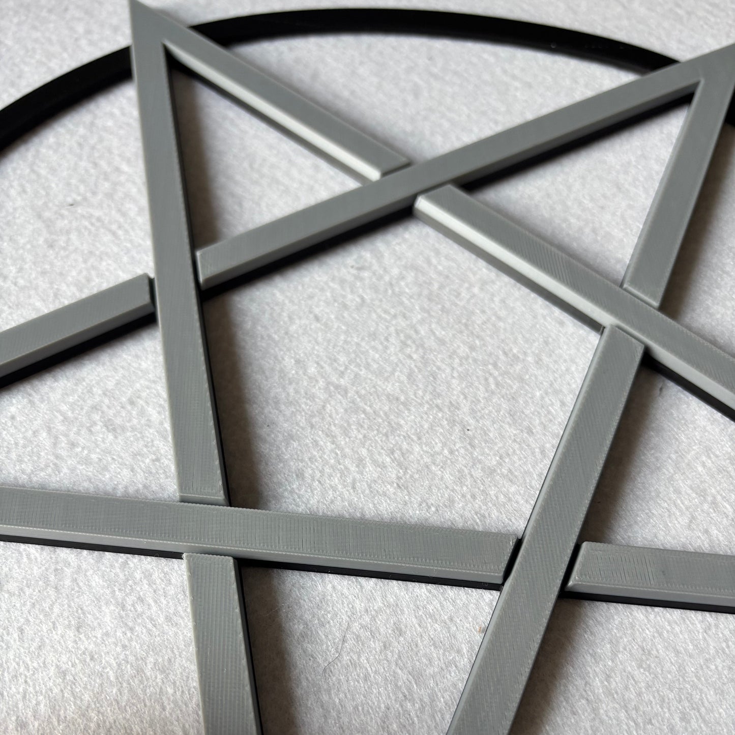 Pentacle Black/Silver - Close Up Front