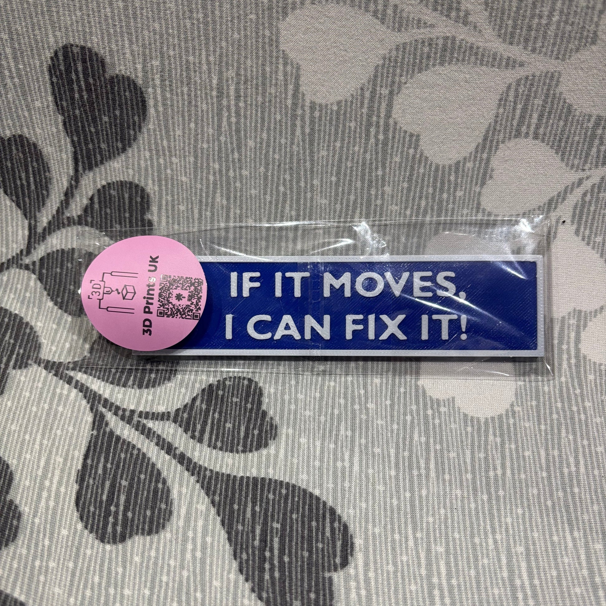 Flight Tag - If It Moves I Can Fix It! - Blue/White - Raised Side Packaged