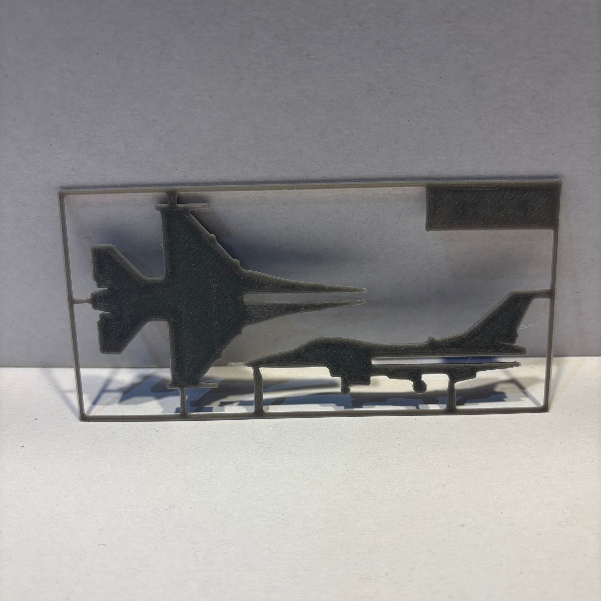 Kit Card - Aeroplane - 1200 - F16 - Rear View