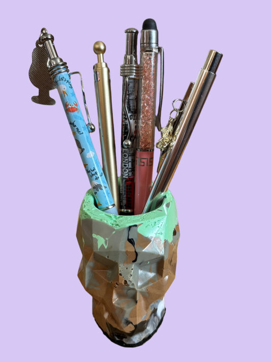 Skull Pen Holder - Pen View - #1